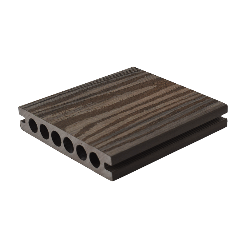 Kolam renang yang ditingkatkan Asa Decking